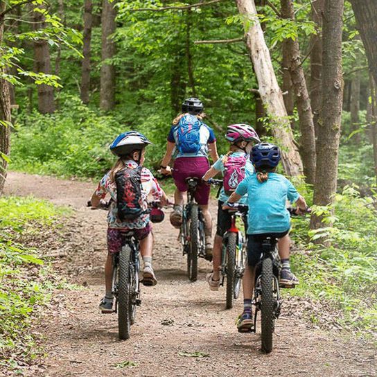 Guía y consejos para que los niños usen bicicletas de montaña